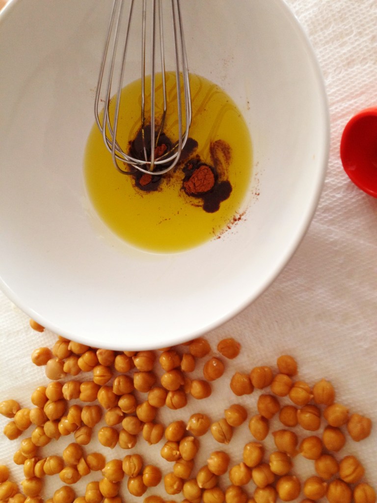 Whisk the oil and cinnamon