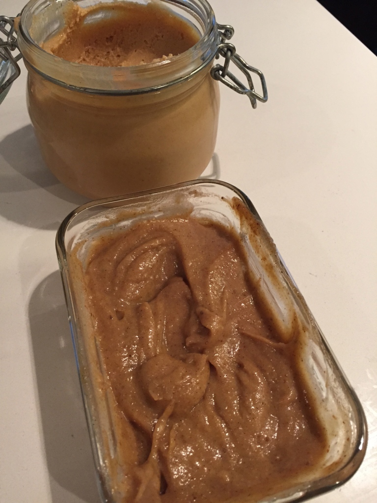 This is what it looks like when mixed with some peanut butter.  YUM