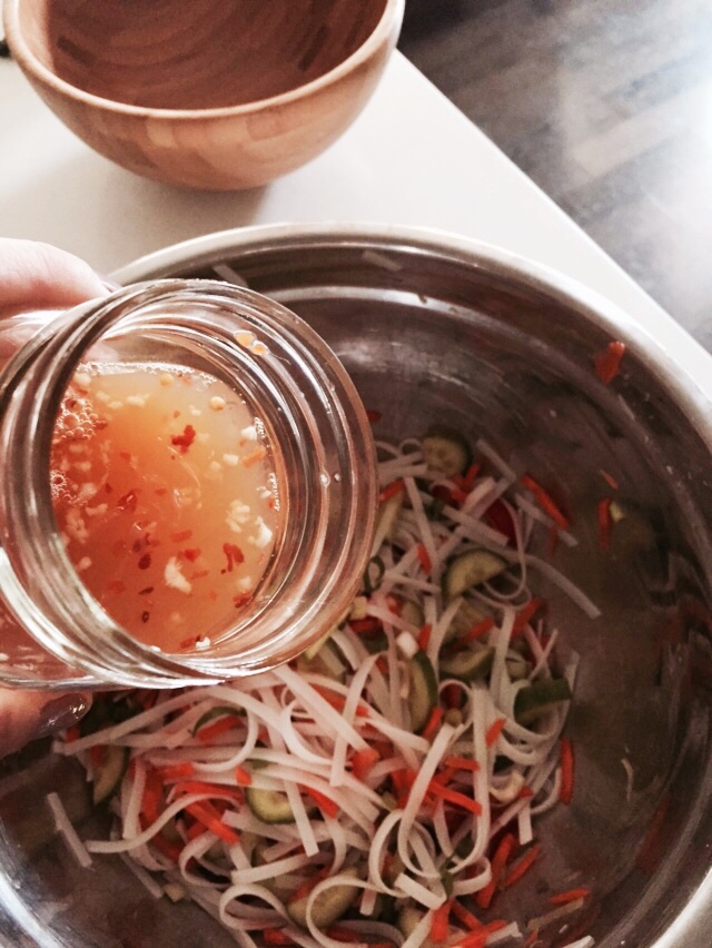 That dressing tho!!  So simple and soooo delish!!